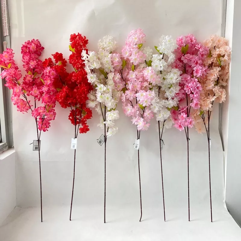 Cabang pohon sakura buatan