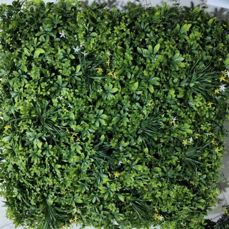 Flame-retardant green wall for retail interiors